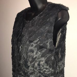 MUSHKA by SIENNA ROSE Faux Fur VEST~sz M~NWOT~
